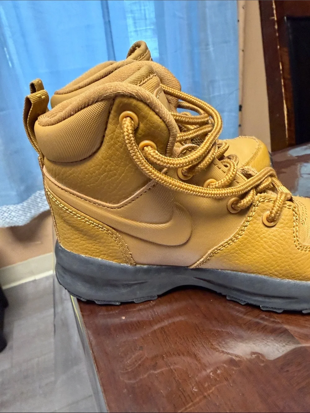 Nike Kids Wheat Brown High-Top Sneakers